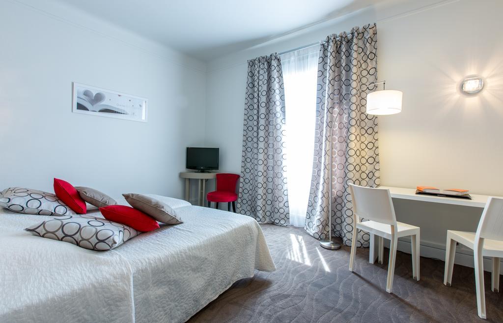 Hotel Radio - Teritoria Chamalières Eksteriør billede